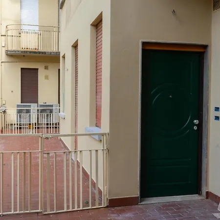 Bed & Breakfast Palazzo Novecento Centro Storico & Wellness 3*