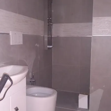 Palazzo Novecento Centro Storico & Wellness Bed & Breakfast Lecco