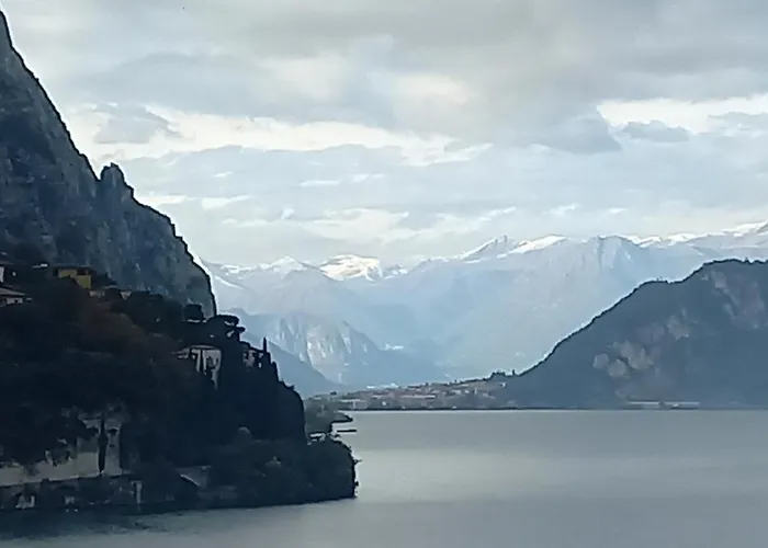 Nocleg ze śniadaniem Palazzo Novecento Rooms&wellness Lecco