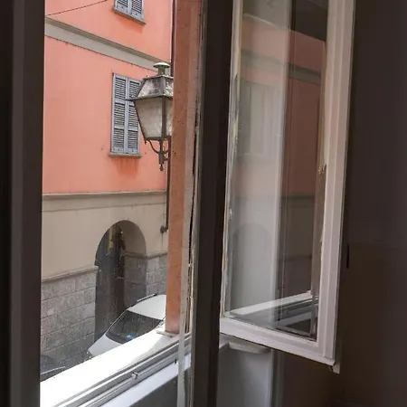 Palazzo Novecento Centro Storico Bed & Breakfast 3*